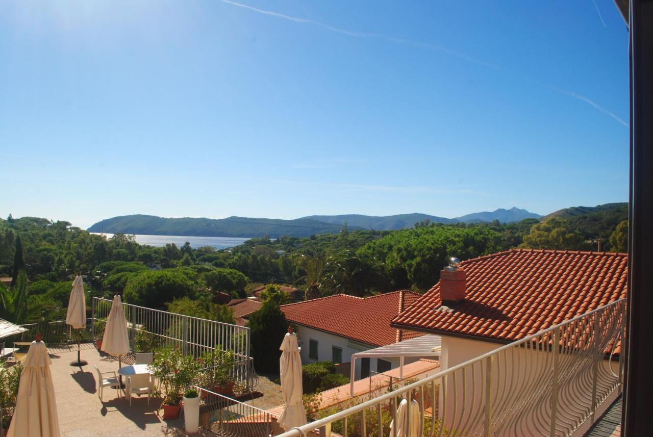 Hotel Villa Wanda Porto Azzurro Esterno foto