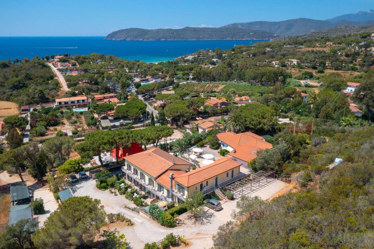 Hotel Villa Wanda Porto Azzurro Esterno foto