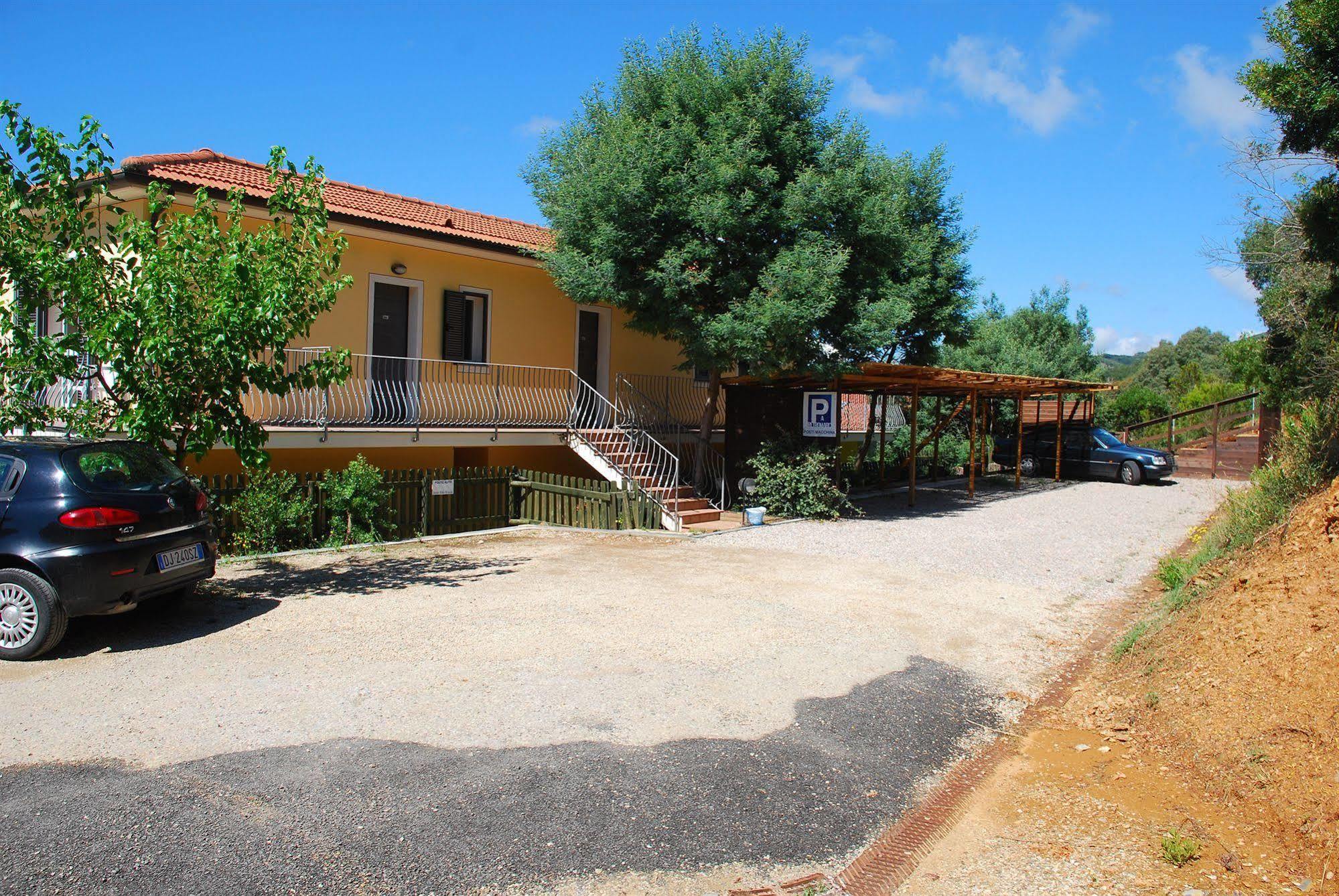 Hotel Villa Wanda Porto Azzurro Esterno foto